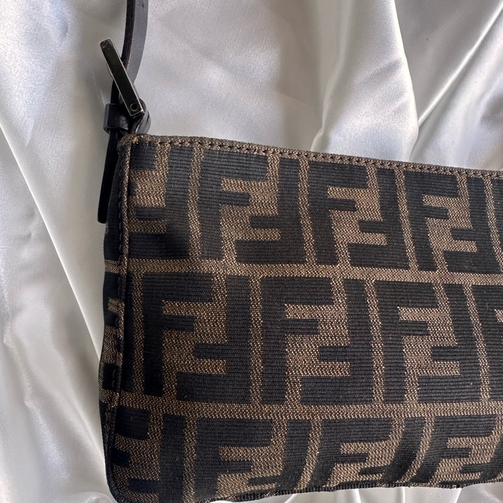 Vintage FENDI zucca mini baguette. - Picture 10 of 15